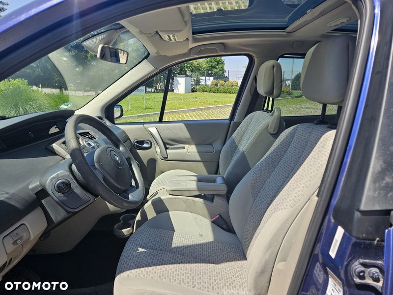 Renault Scenic 1.6 16V Confort Privilege - 7