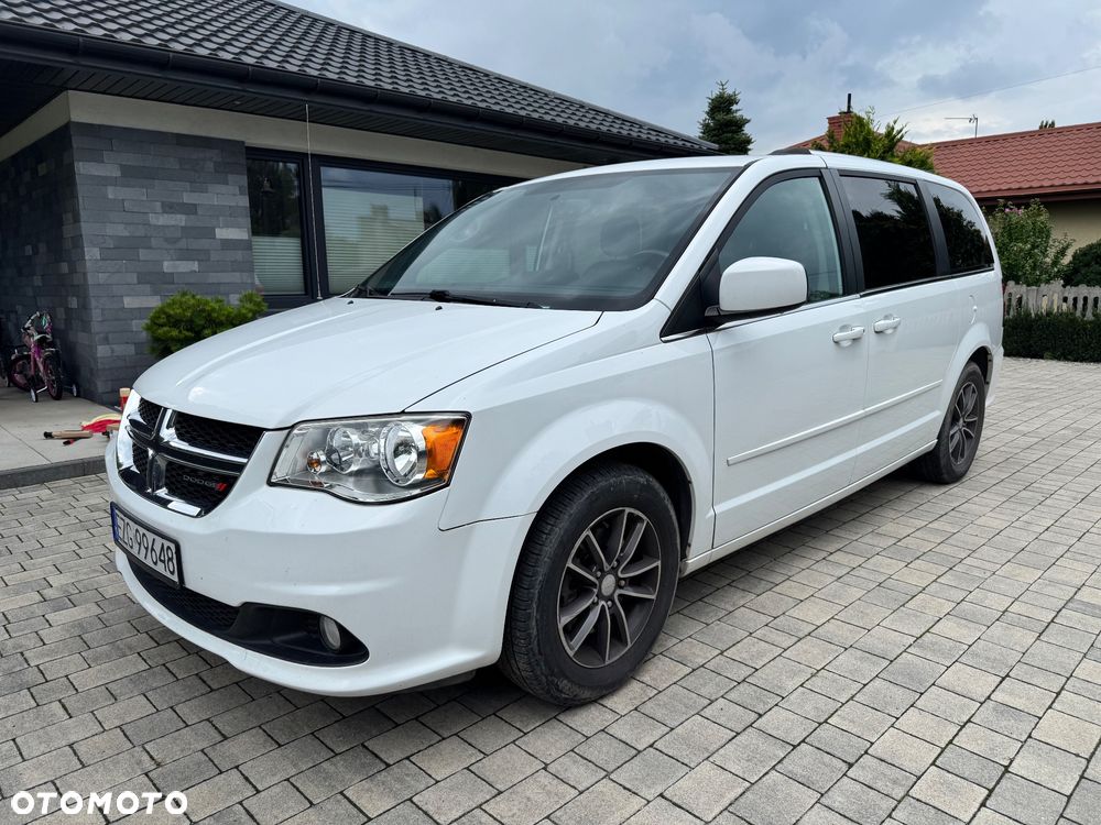 Dodge Grand Caravan - 1