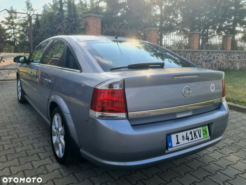 Opel Vectra 2.2 Automatik Business Executive - 4