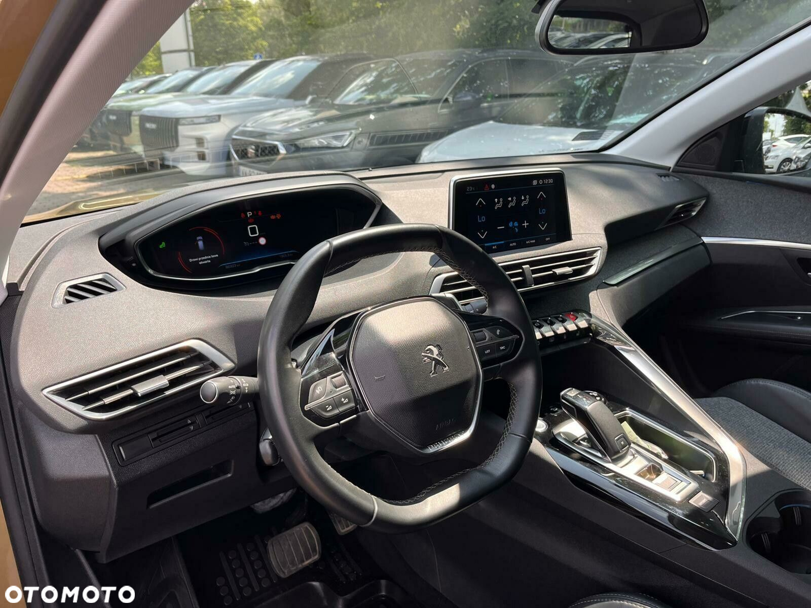 Peugeot 3008 - 11