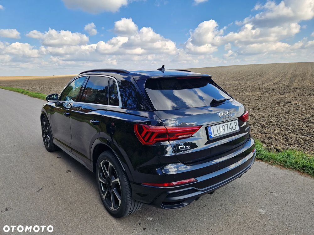 Audi Q3 35 TFSI S-Line - 2