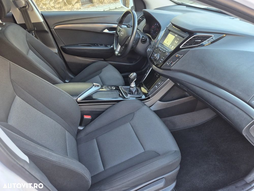 Hyundai i40 Kombi 1.7 CRDi Style - 6