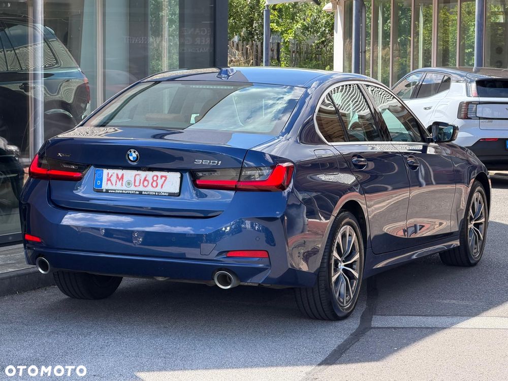 BMW Seria 3 320i GPF xDrive Luxury Line - 4