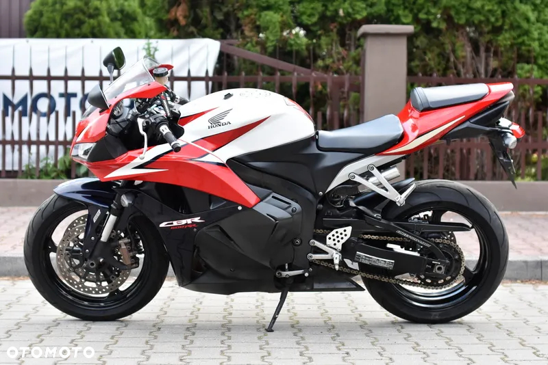 Honda CBR - 18