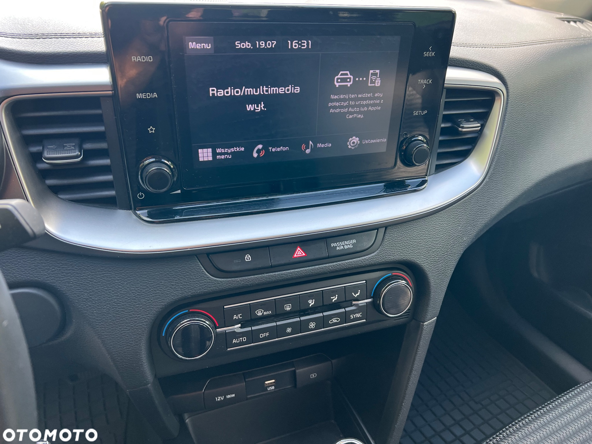Kia Ceed 1.5 T-GDI Business Line - 16
