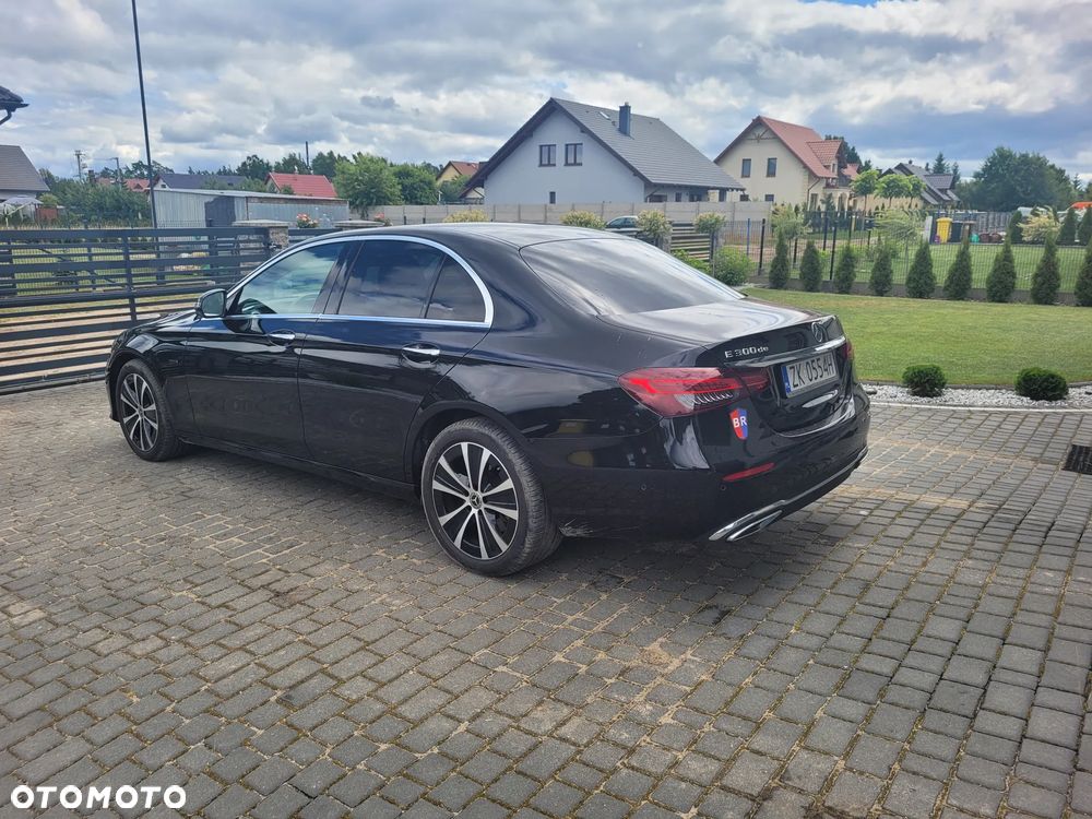 Mercedes-Benz Klasa E 300 de Business Edition - 4