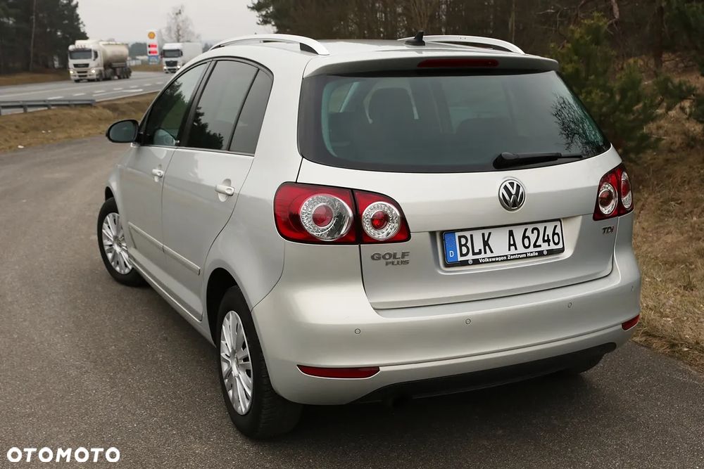 Volkswagen Golf Plus 1.6 TDI Comfortline - 27