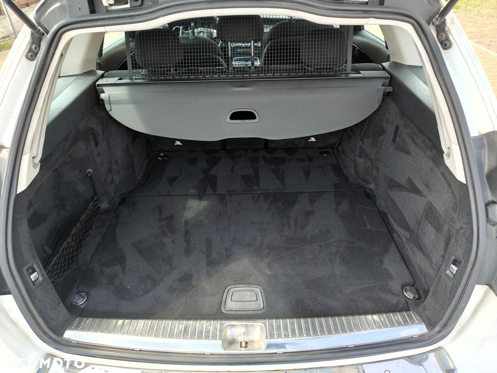 Mercedes-Benz Klasa C 200 d 9G-TRONIC - 19
