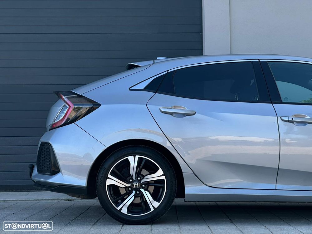 Honda Civic 1.0 i-VTEC Turbo CVT Elegance - 9