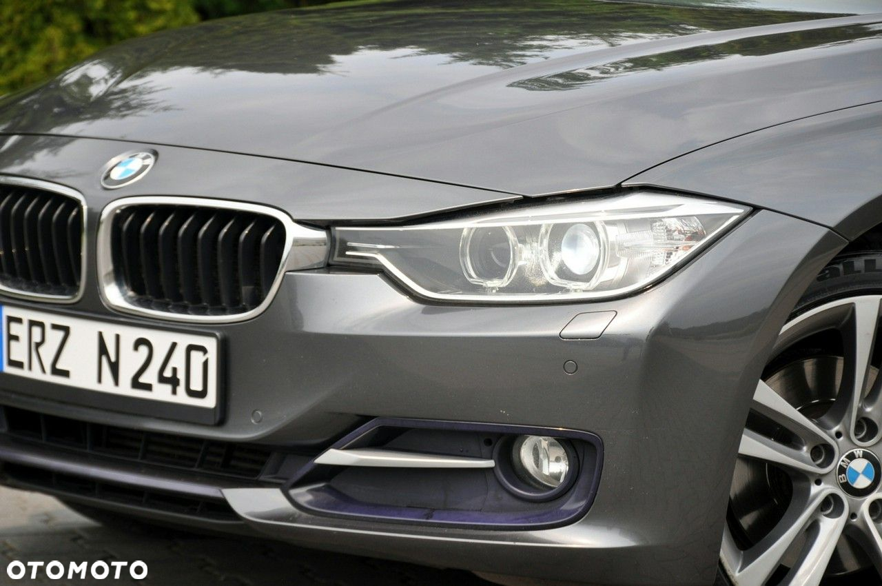 BMW Seria 3 - 12