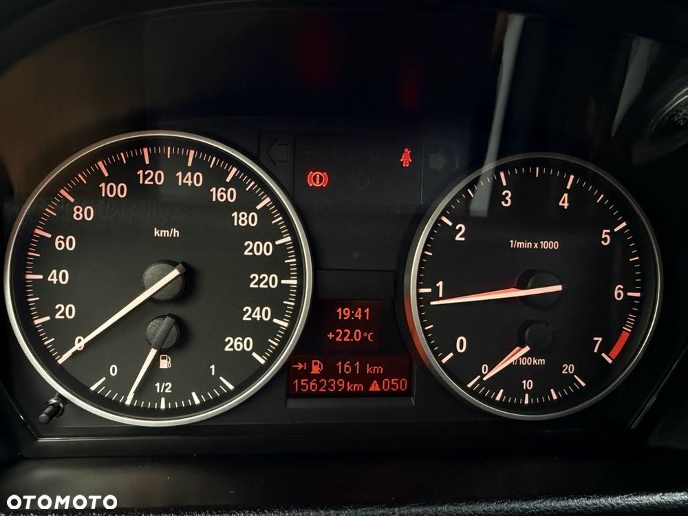BMW X1 sDrive18i Sport Line - 20
