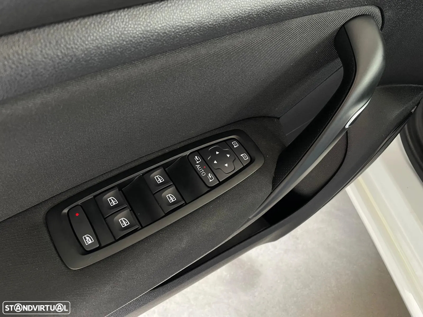 Renault Mégane 1.5 Blue dCi Limited EDC - 27