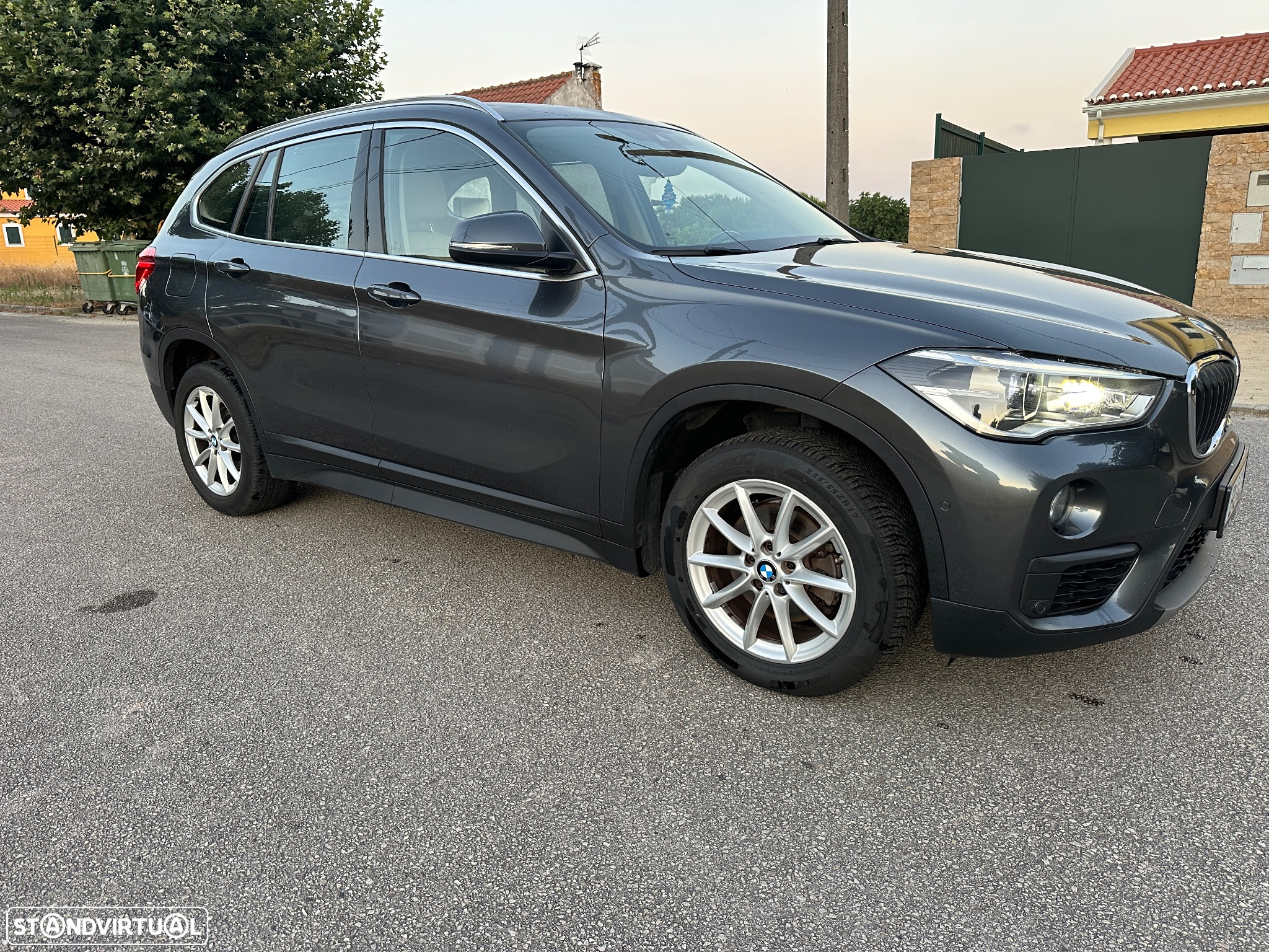 BMW X1 16 d sDrive Pack M - 4