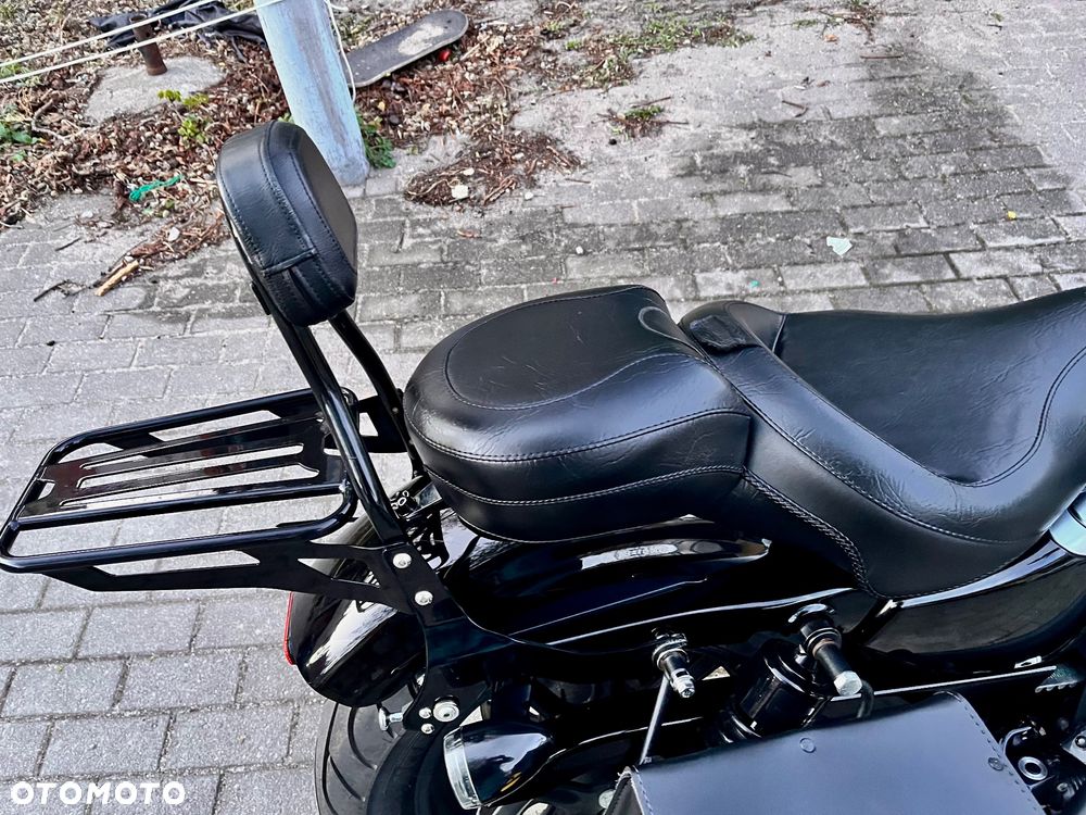 Harley-Davidson Sportster Iron 1200 - 14