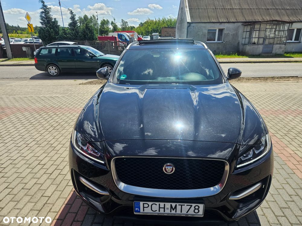 Jaguar F-Pace 2.0 i4D AWD R-Sport - 9