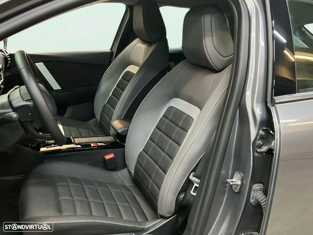 Citroën e-C4 50 kWh Plus - 13