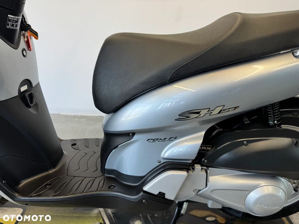 Honda SH - 24