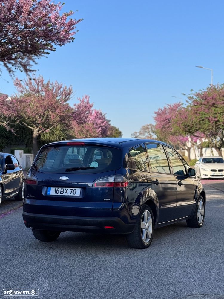 Ford S-Max 2.0 TDCi Titanium 5L - 7