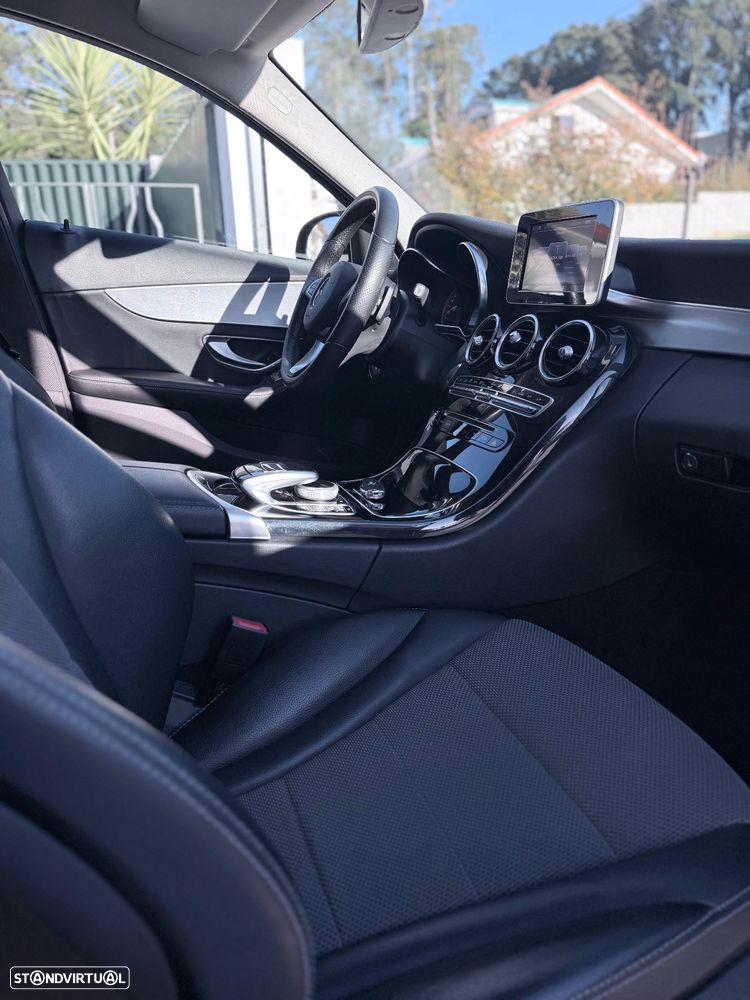 Mercedes-Benz C 350 e - 11