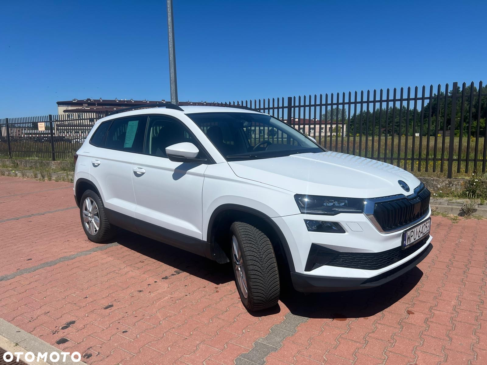 Skoda Karoq 1.5 TSI ACT DSG Selection - 2
