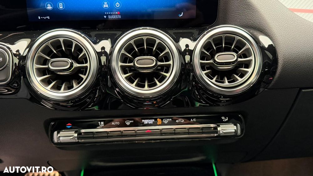 Mercedes-Benz GLA 250 4MATIC 8G-DCT Edition 1 - 16