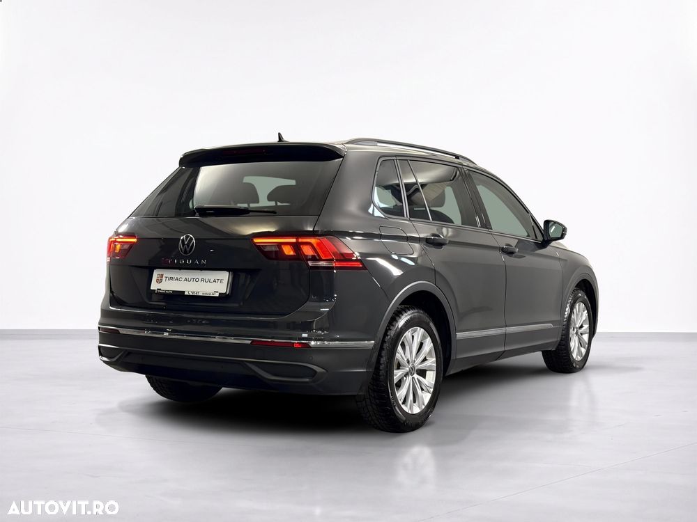 Volkswagen Tiguan - 28