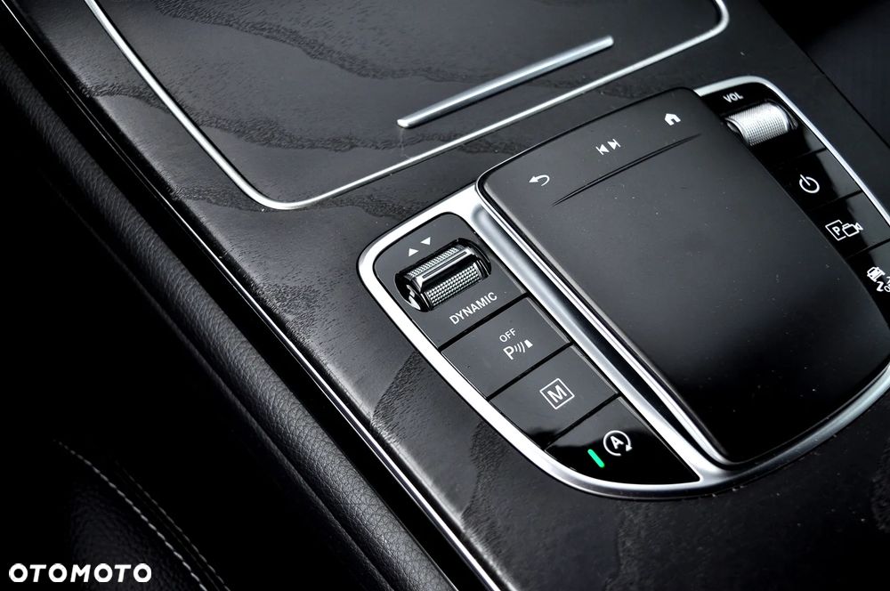 Mercedes-Benz GLC 200 4-Matic - 32