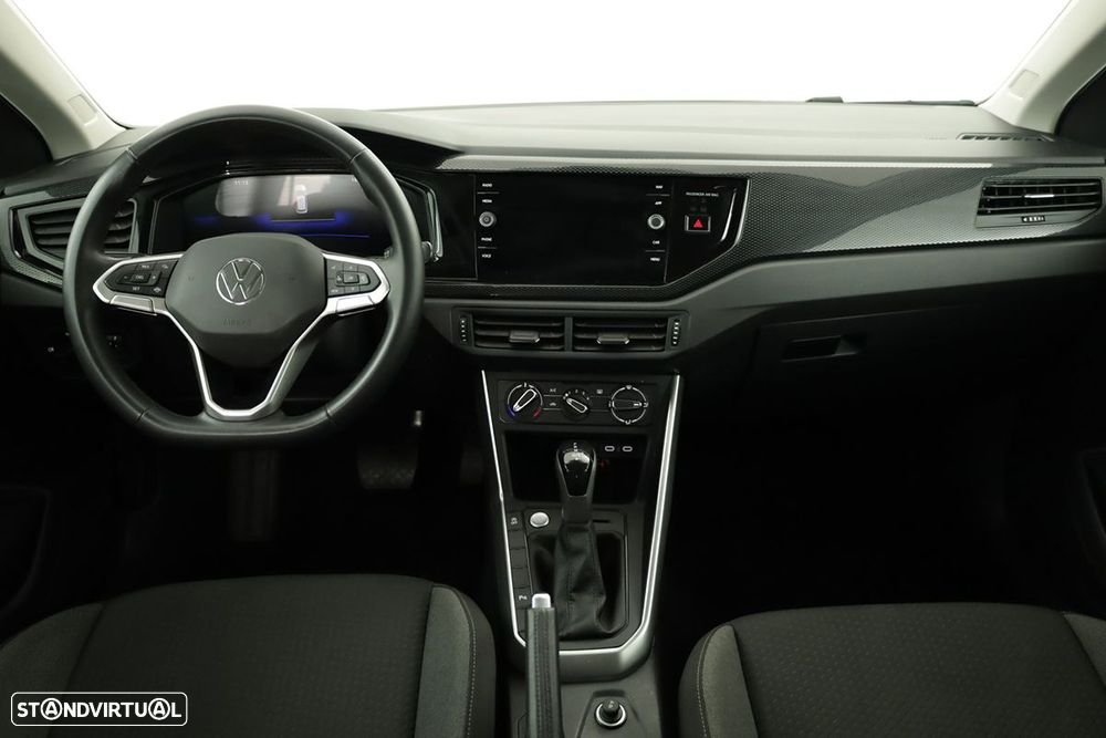 VW Taigo 1.0 TSI Urban DSG - 8