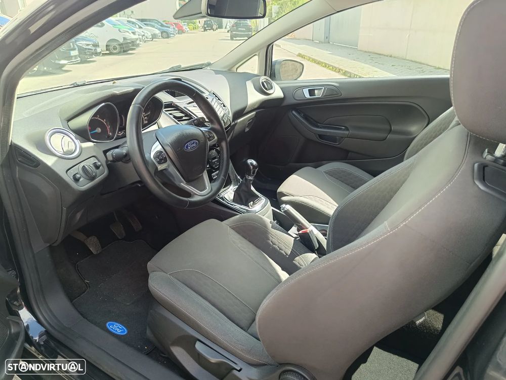Ford Fiesta 1.0 T EcoBoost STLine - 17