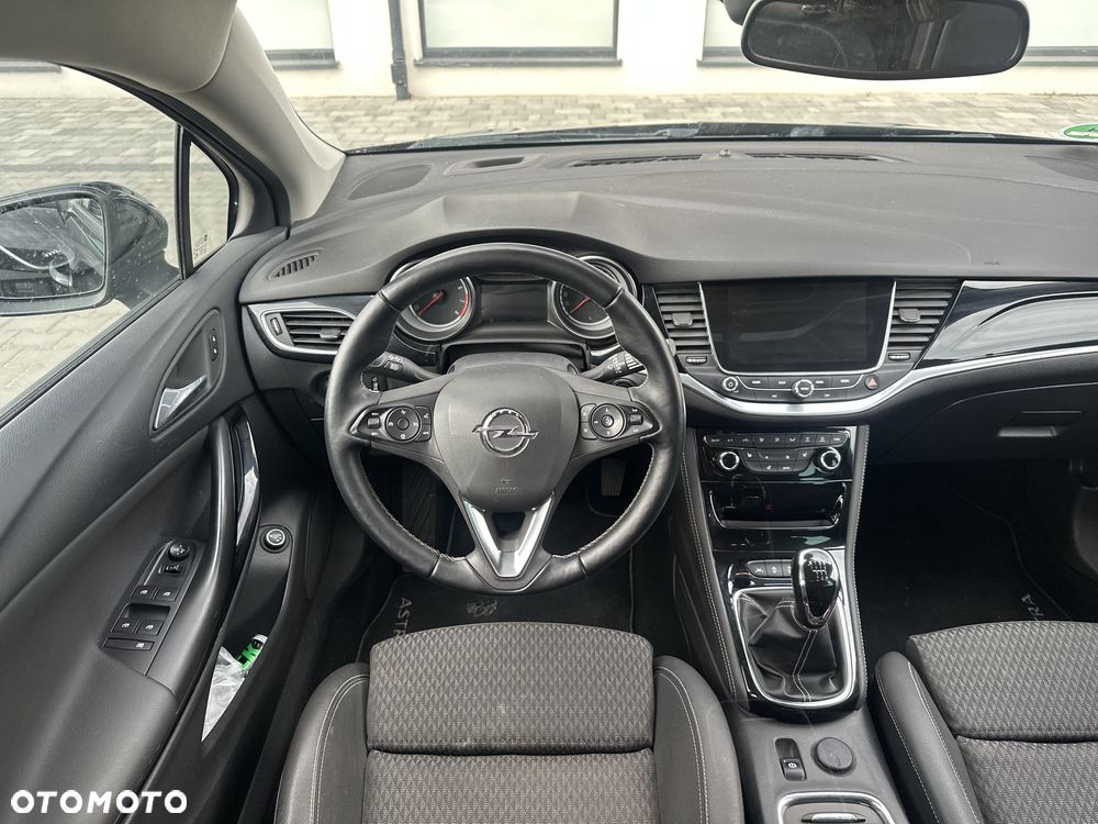 Opel Astra 1.4 Turbo Start/Stop Ultimate - 36