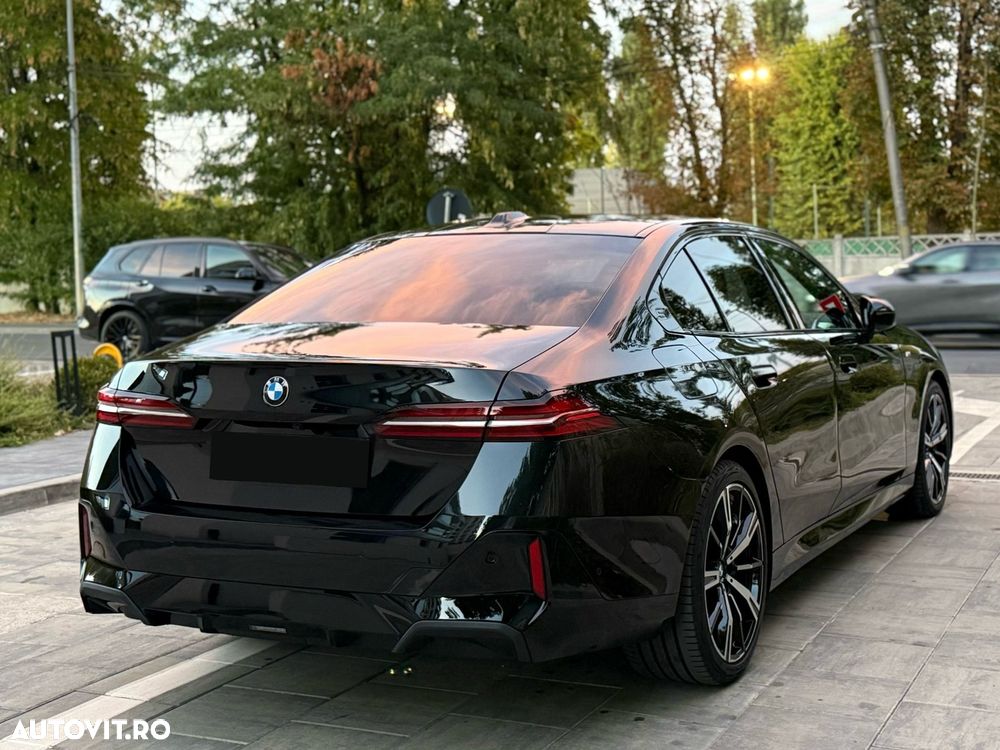 BMW Seria 5 520d AT MHEV - 3