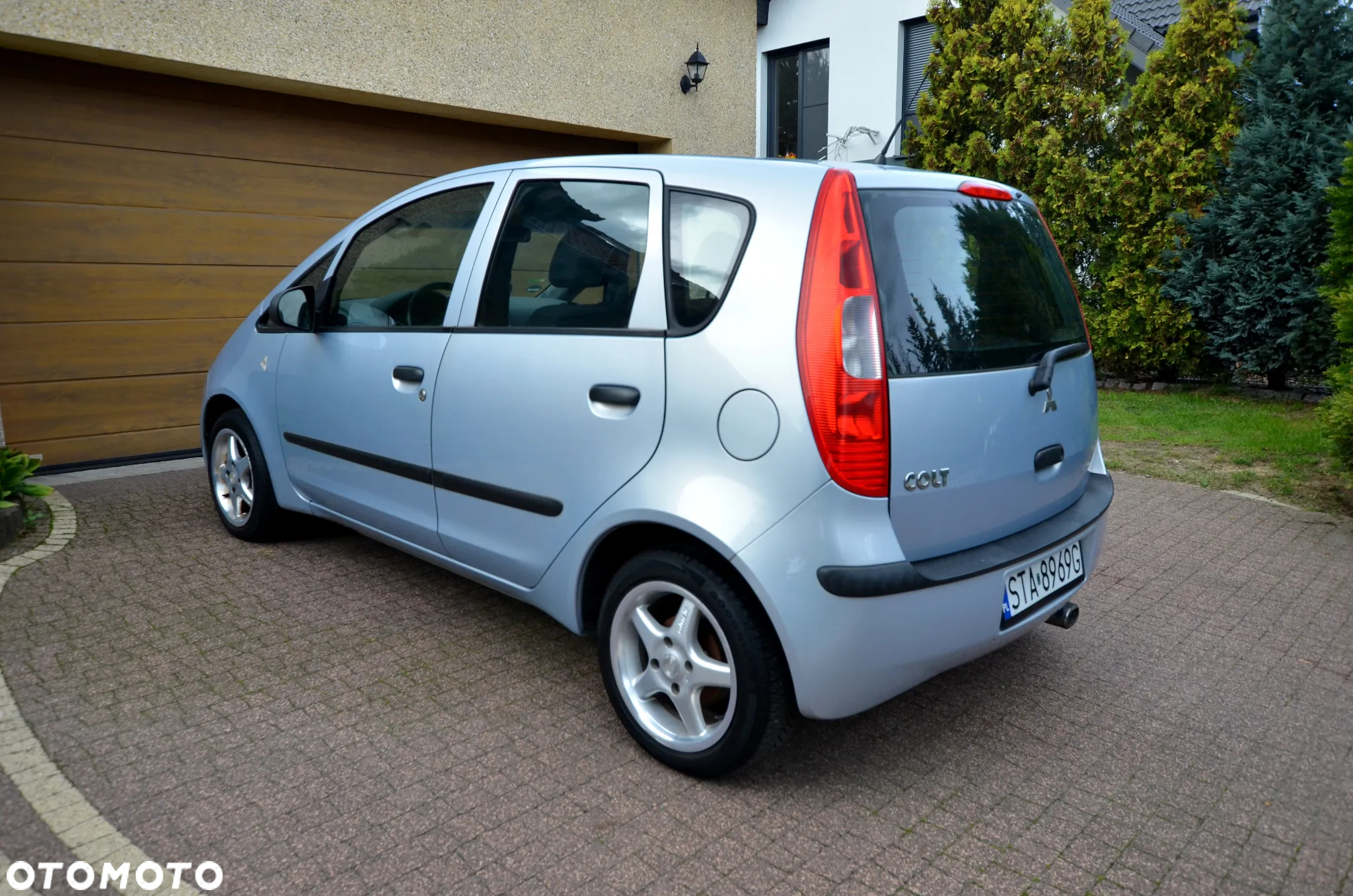 Mitsubishi Colt 1.3 Invite - 4