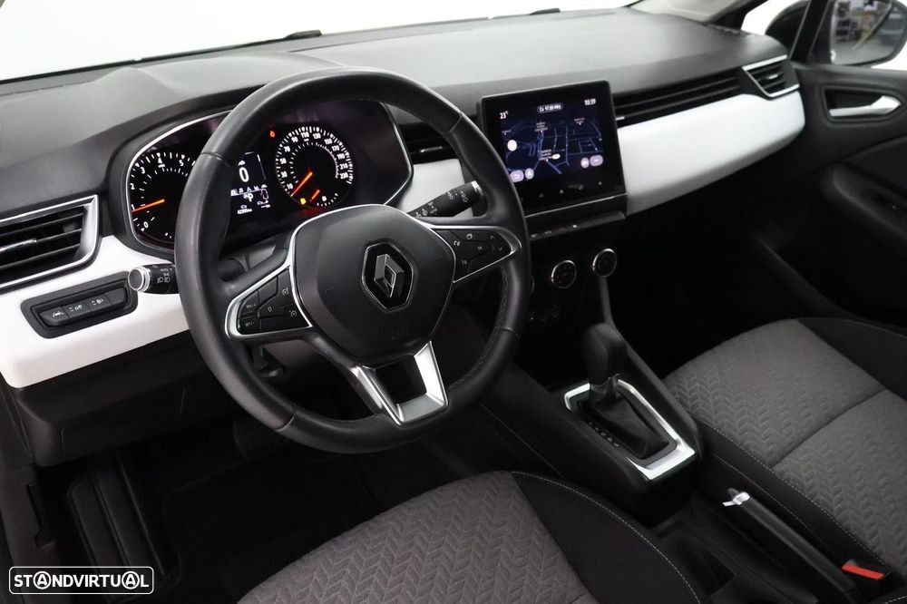 Renault Clio 1.0 TCe Limited CVT - 12