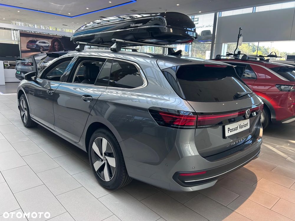 Volkswagen Passat - 3