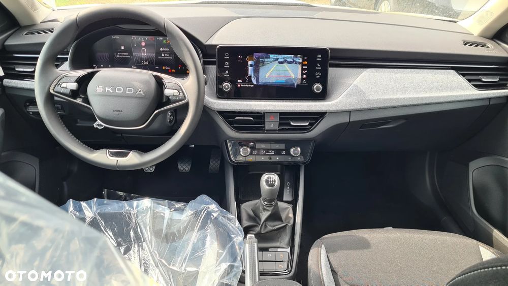 Skoda Kamiq 1.0 TSI Drive - 7