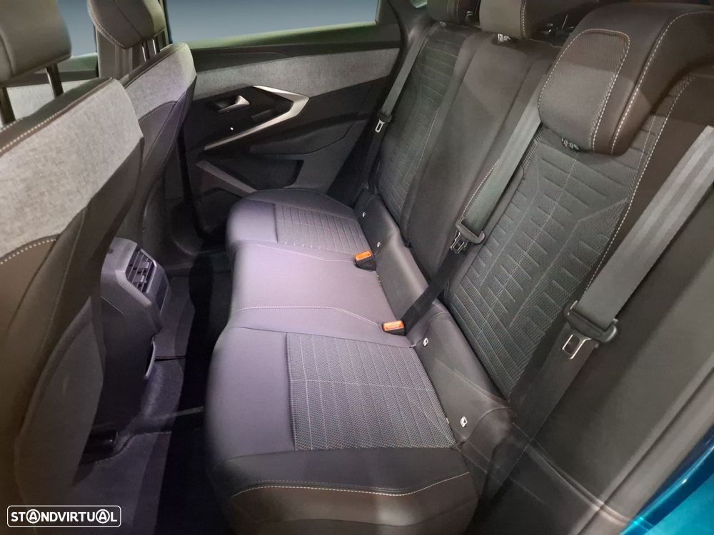 Peugeot E-3008 73 kWh Allure - 14