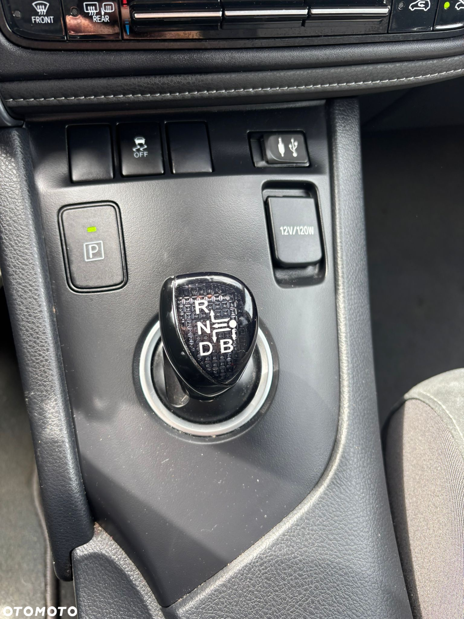 Toyota Auris - 26