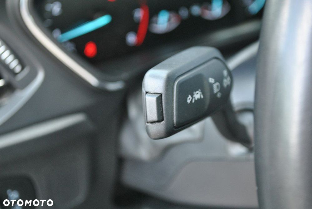 Ford Focus 1.0 EcoBoost Titanium - 16