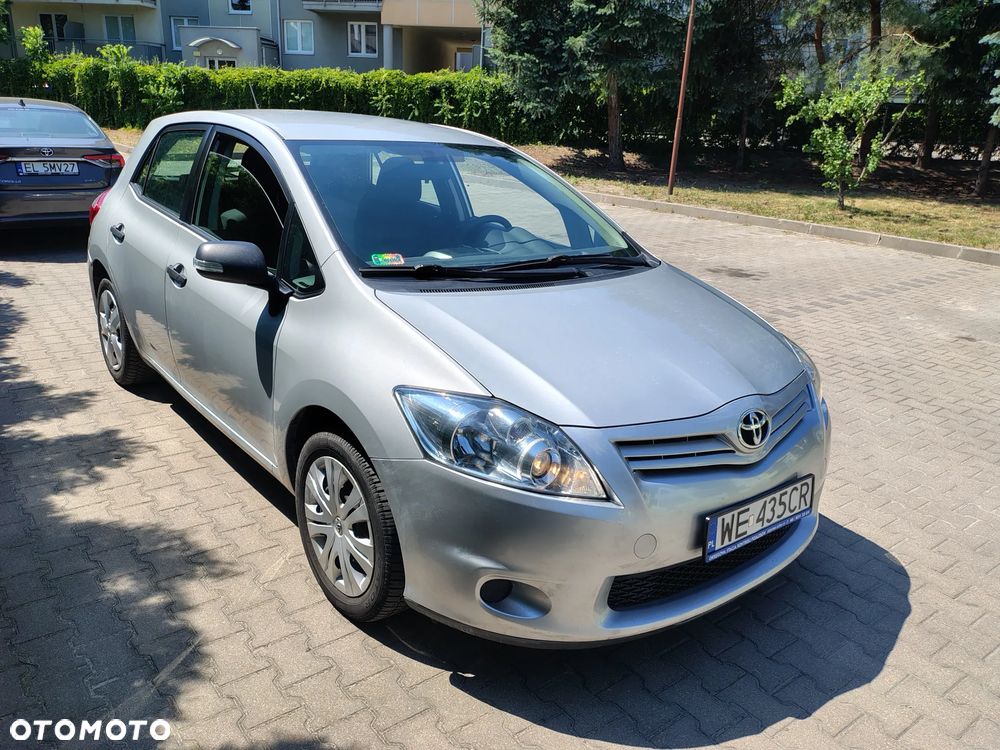 Toyota Auris 1.6 Active - 5