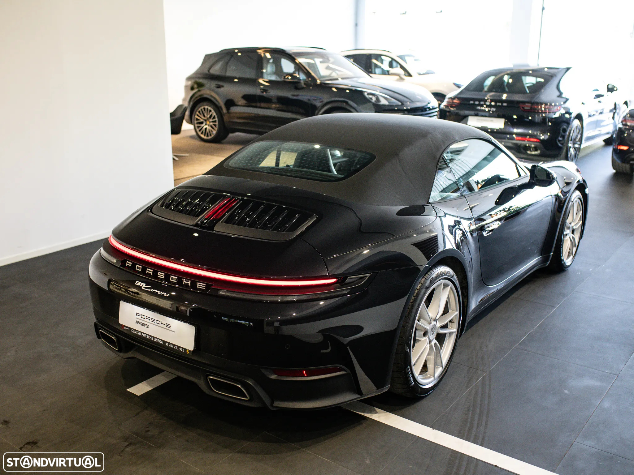 Porsche 911 (992) Carrera - 20