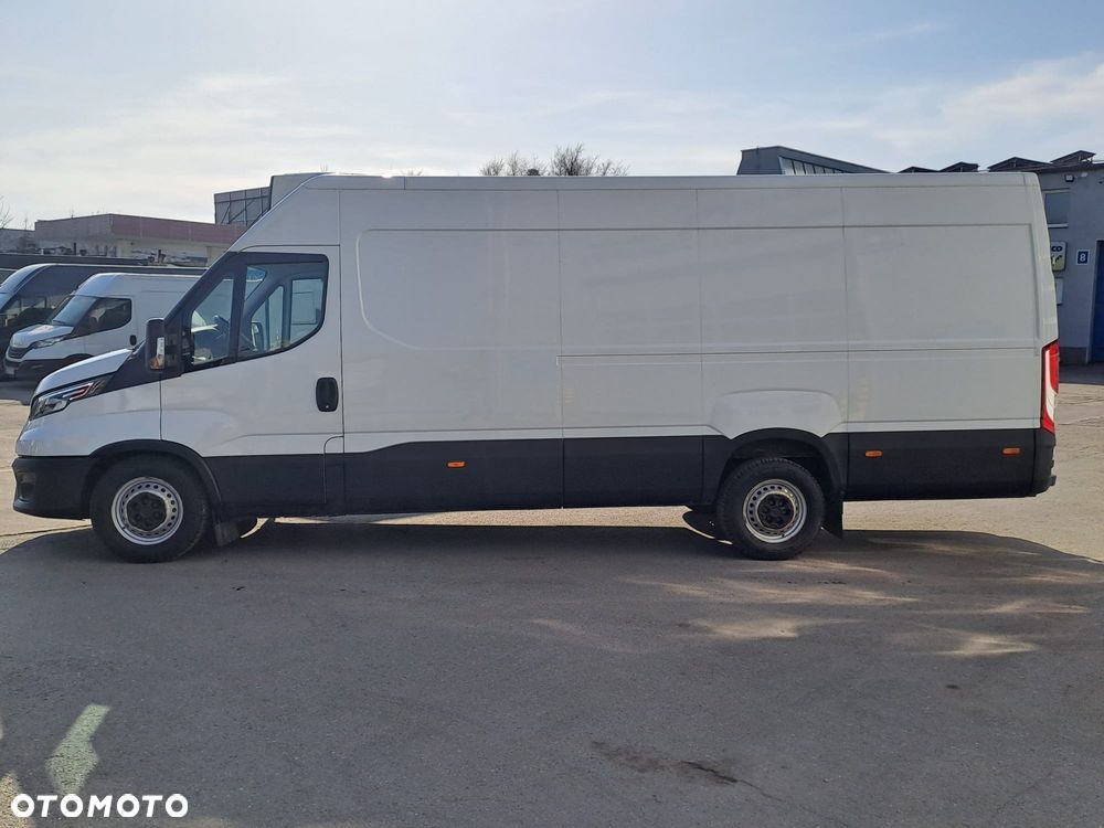 Iveco Daily 35S18 | L4H2 | Silnik 3.0 | Automat | Hak | FULL LED | Kamera cofania | - 4