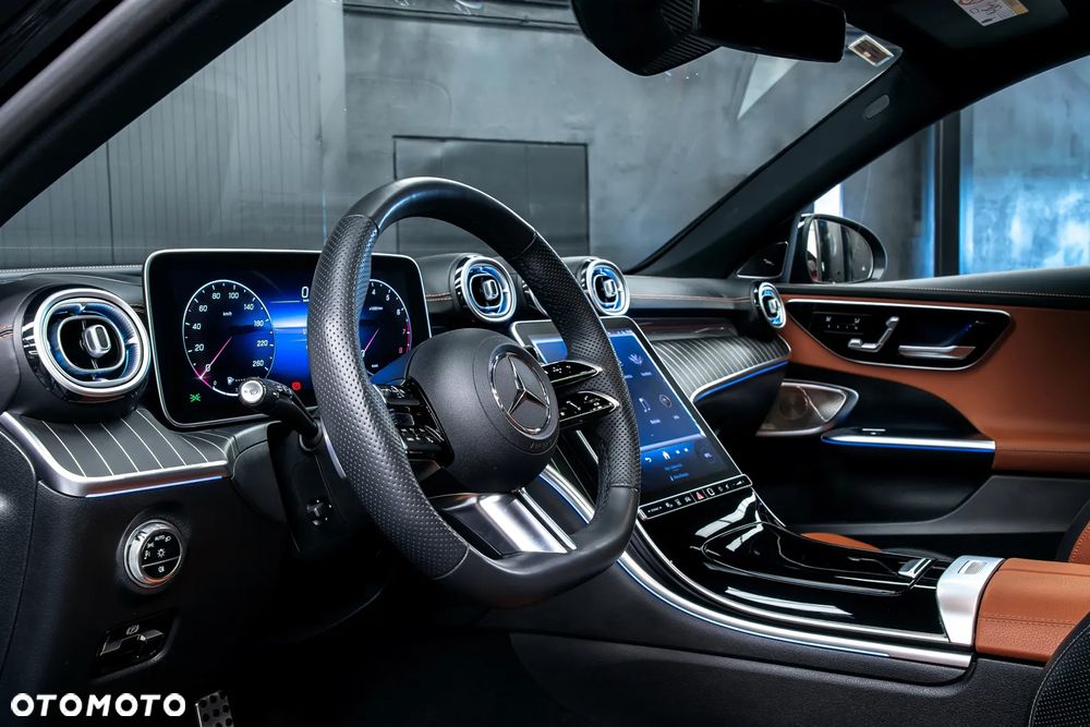 Mercedes-Benz Klasa C 300 mHEV 4-Matic AMG - 18