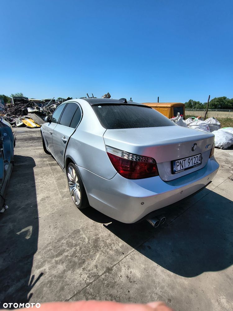 CZĘŚCI!! BMW 5 (E60) 530 d 2003 3.0 D 218 KM M57 D30 (306D2) TITANSILBER METALLIC (354) - 3