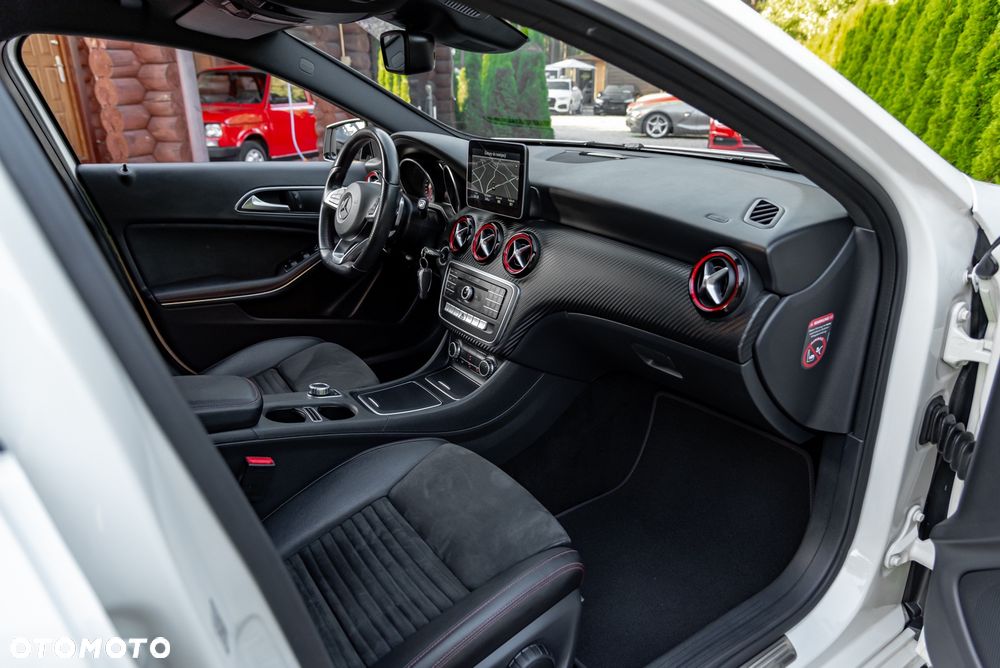 Mercedes-Benz Klasa A 250 Sport 7G-DCT - 25