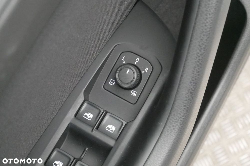 Volkswagen Passat Variant 1.5 TSI EVO Business DSG - 30