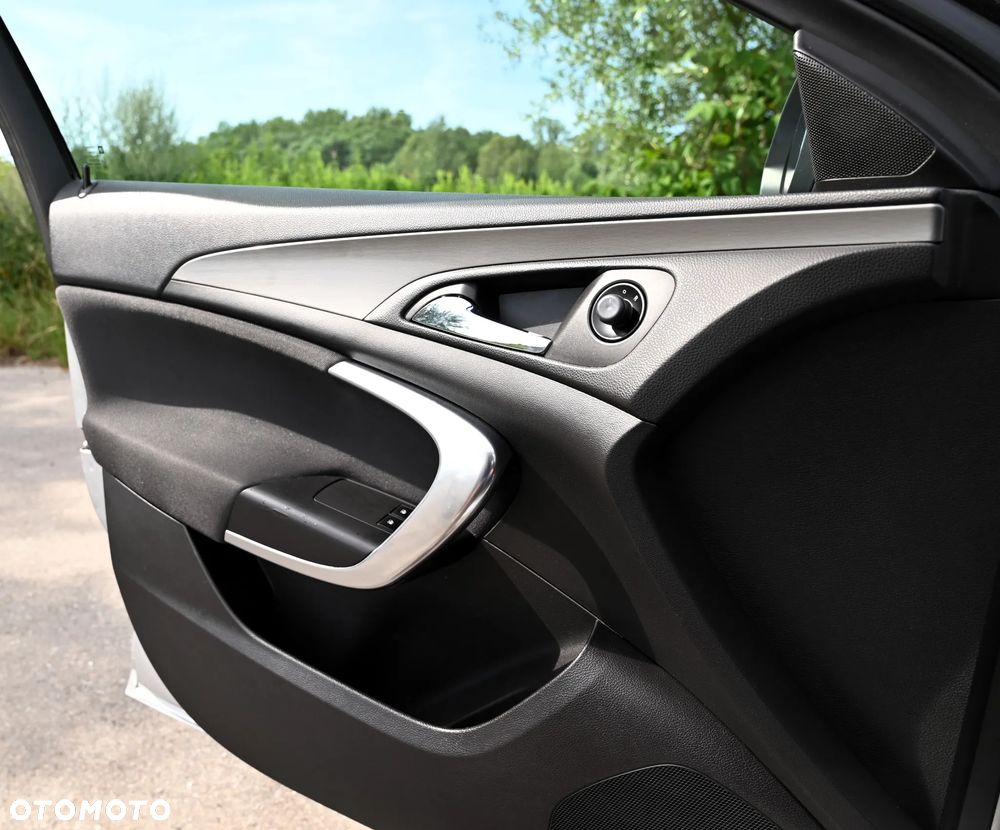 Opel Insignia 1.6 - 26
