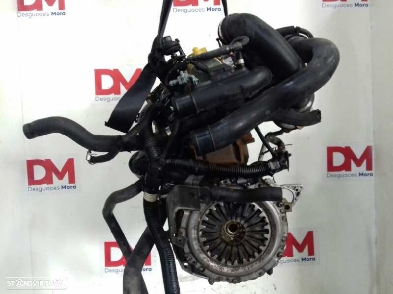 MOTOR COMPLETO NISSAN ALMERA II HATCHBACK 2004 -K9KA260 - 7