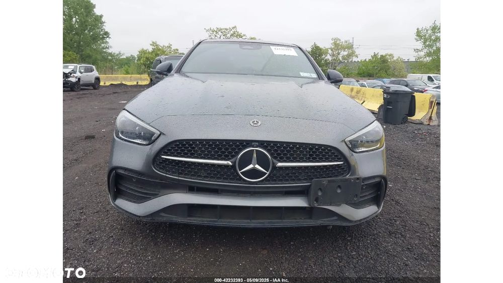 Mercedes-Benz Klasa C 300 4Matic 9G-TRONIC Edition AMG Line - 3