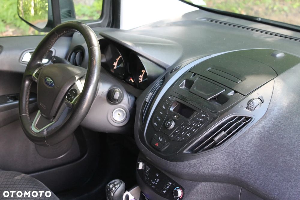 Ford Tourneo Courier 1.5 TDCi Sport - 8