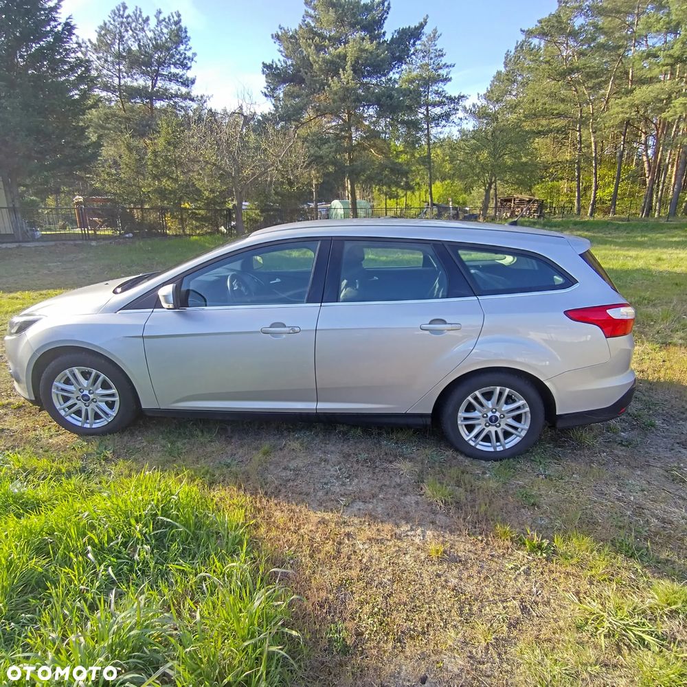 Ford Focus 1.0 EcoBoost STart-Stopp-System TITANIUM - 5